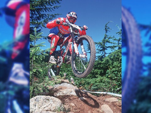 Narrow bars, 26-inch tires and stanchion covers—oh, how the times have changed. Shaums March with his eyes on the prize during the 1998 World Cup race at Snoqualmie Pass, WA.